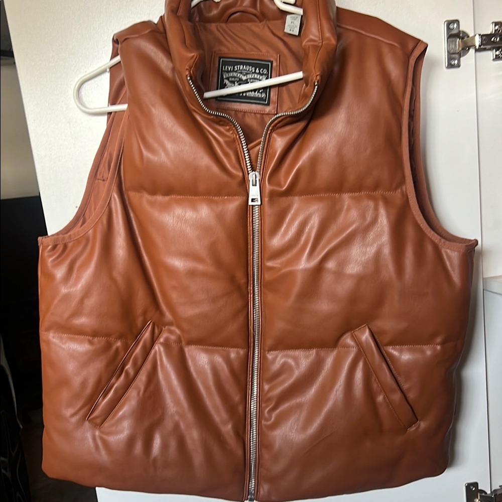 Levi's Tan Quilted Vest